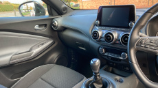 Nissan Juke 1.0 DiG-T 114 N-Connecta 5dr Petrol Hatchback